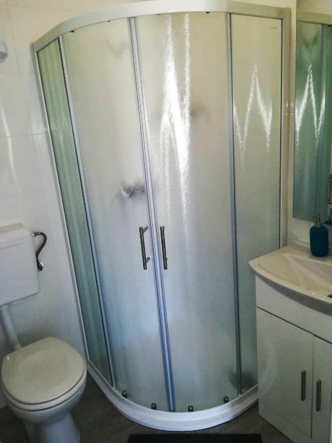 Apartments Brodarica ブロダリツァ エクステリア 写真